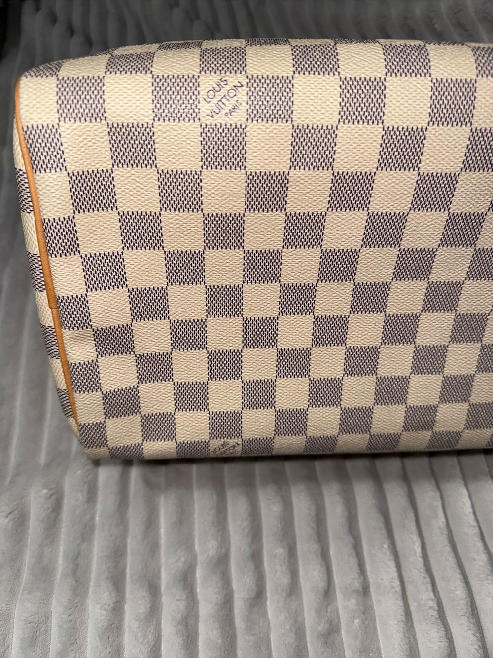 🎉SOLD🎉 Louis Vuitton Speedy 30 in Damier Azur - Picture 9 of 16